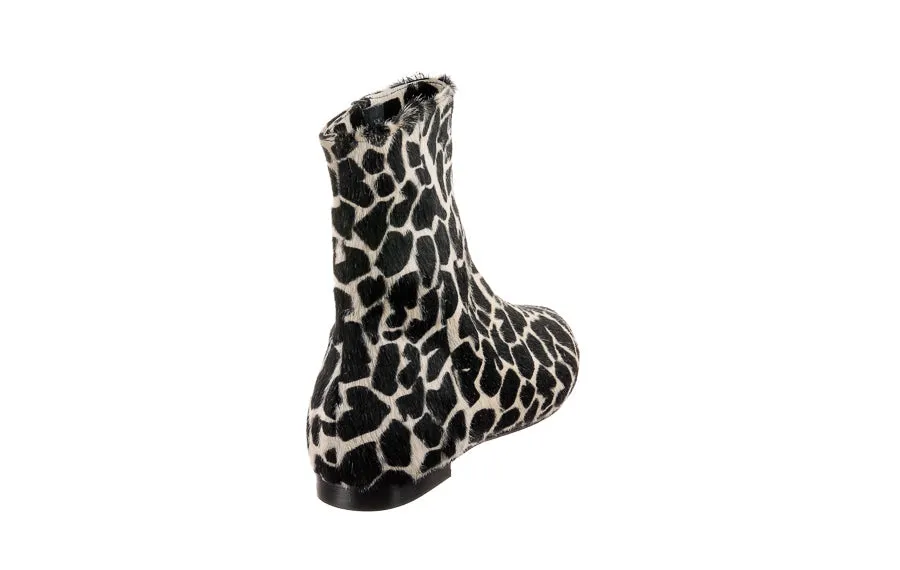 Am Giraffe