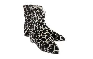 Am Giraffe