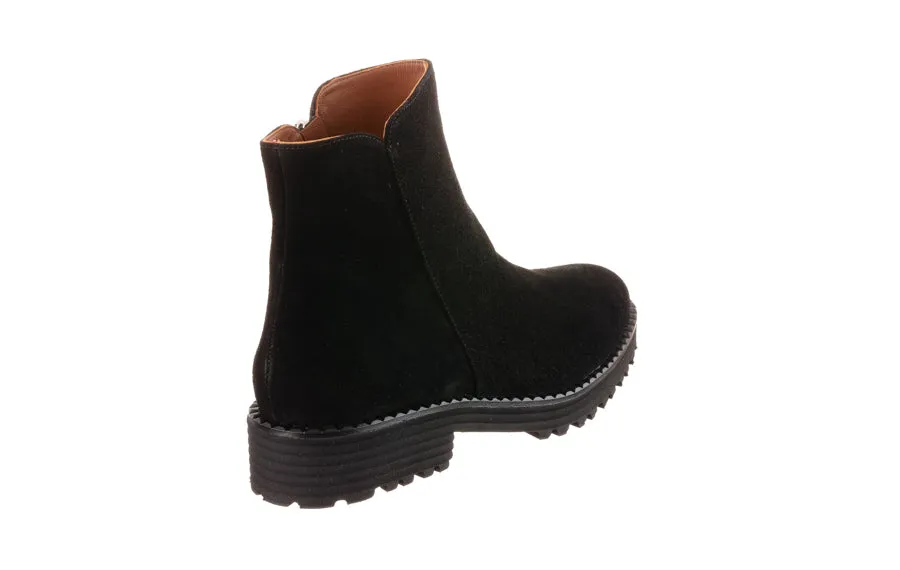 Eva Simple Black