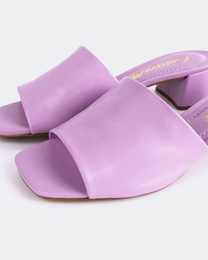 Fortunata Lilac Leather