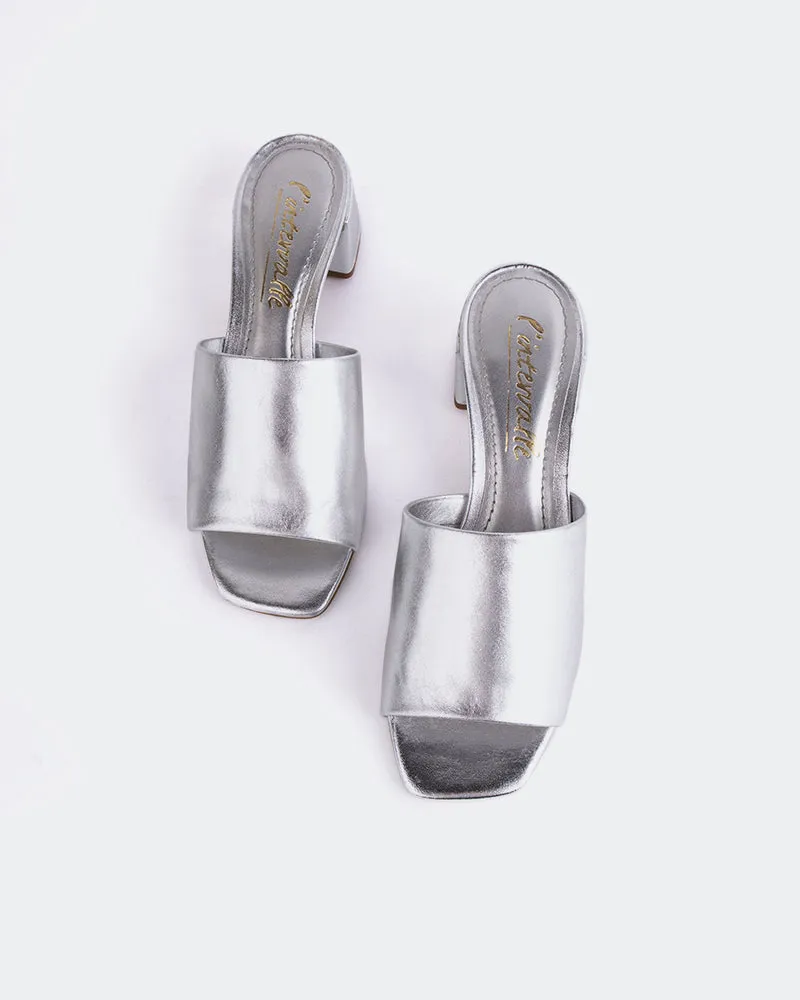 Fortunata Silver Metal