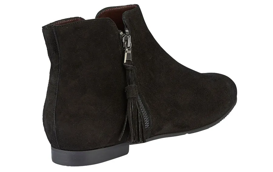 Gab Hazell Black Suede