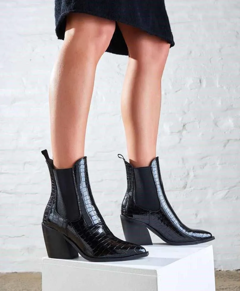 Josette Black Croc *FINAL SALE*