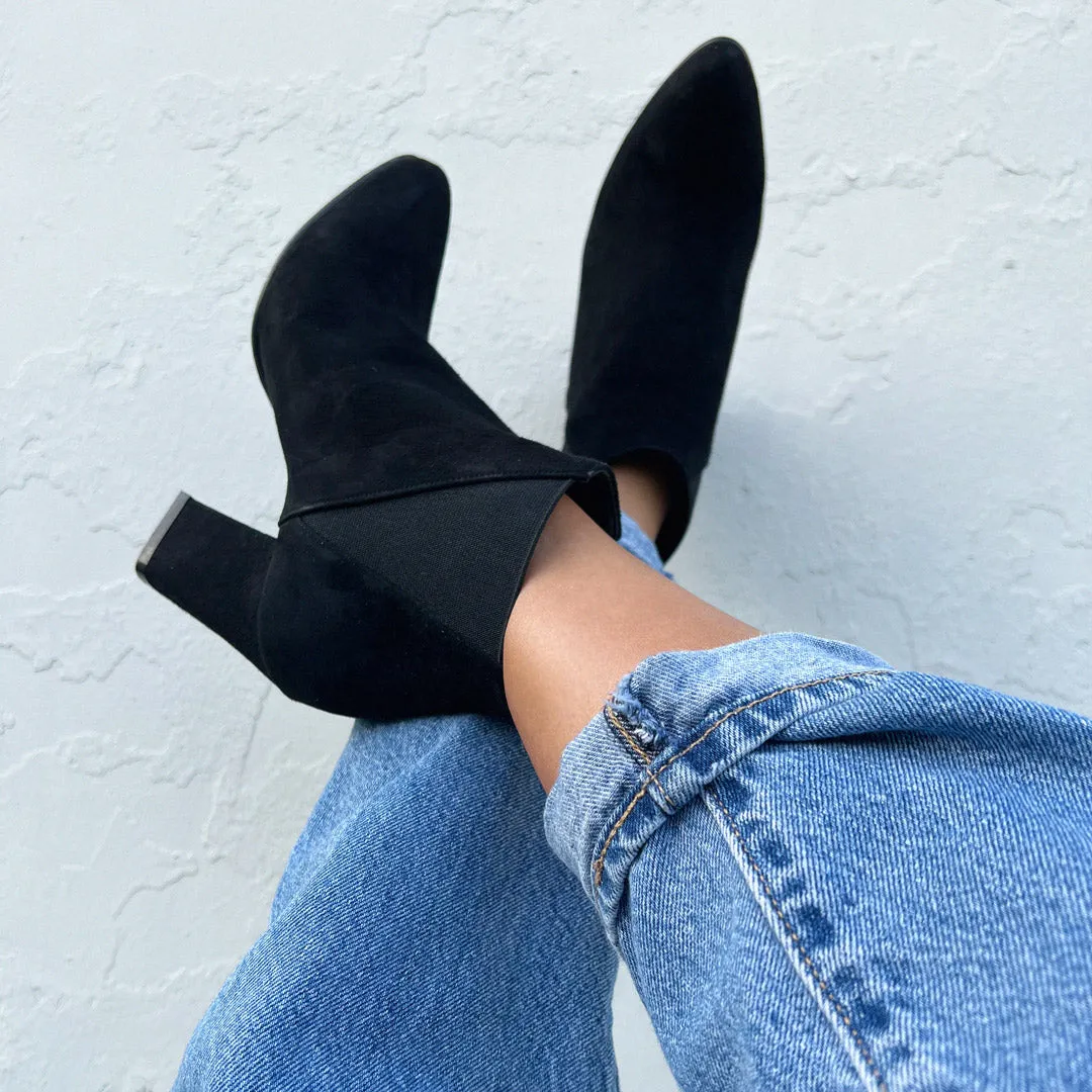 KOZEE - black suede
