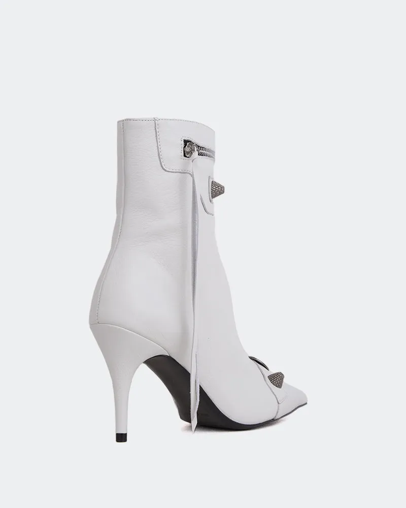 Minaj White Leather